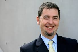 Arushi Dharのつながり