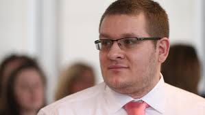 Hillary and Titus Sears say 'I do' at IU's Simon Cancer Center