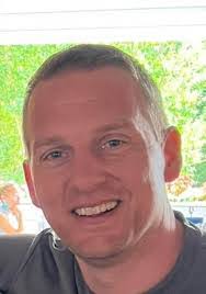 Mark Cates's Instagram, Twitter & Facebook