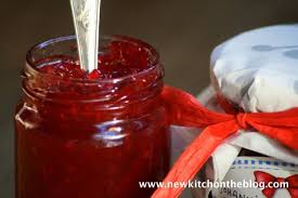 Beeren Alarm Johannisbeer Marmelade Chutney Und Ein Feiner Sommerkuchen Marmelade Chutney Sommerkuchen