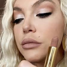 I received this product for free in return of my honest review from  @influenster and @gucci. I have never tried anything Gucci related in  makeup before so l was super excited to