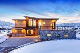 Since 1995, we've built travel guides that promote great outdoor destinations. Contemporary Cabin Retreat In Park City Utah 2019 Hgtv S Ultimate House Hunt Hgtv