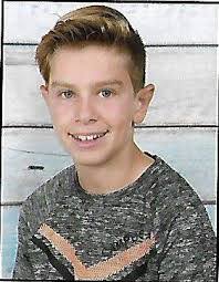 Elisa Emery's Instagram, Twitter & Facebook