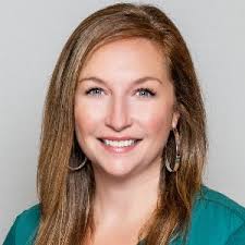 Janine Reilly's Instagram, Twitter & Facebook