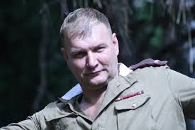 Потом была гражданская жена дмитрия быковского. Dmitrij Bykovskij Romashov Romashov Aktyor Fotografii Rossijskie Aktyory Kino Teatr Ru