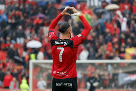 Duro baño de realidad para el Rayo Vallecano en Mallorca (3-0)