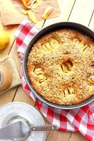 Gateau Aux Pommes Caramelisees Eclats De Noisettes Les Gourmandises De Amela Gateau Aux Pommes Caramelisees Gateau Aux Pommes Gateau Pomme Caramel