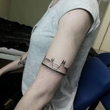 50 Vind Ik Leuks 1 Reacties Rose Tattoo Atelier Magdeburg Rosetattoomagdeburg Op Instagram Heimatliebe Magdeburg Skylinetattoo Magdeburgtattoo Mag