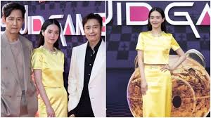 Park Gyu Young charms fans: Fluent English wows at London premiere; joins Lee Jung Jae and Lee Byung Hun