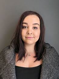 Chelsea Hammett's Instagram, Twitter & Facebook