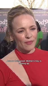 #RachelMcAdams' son knows what's up 🛌