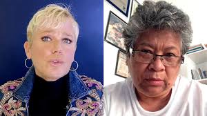 A diretora de televisão, marlene mattos procurou à 42ª dp do rio de janeiro, para registrar uma ocorrência contra xuxa meneghel por calúnia. Butjmolc 9xtm