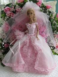 Pin By Ruth Marx On Poppy Parker 16 By Integrity Fashion Royalty Barbie Wedding Dress Barbie Bridal Barbie Pink Dress