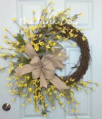 Yellow Forsythia Wreath Spring Forsythia Wreath Etsy In 2020 Spring Door Wreaths Spring Wreath Door Wreaths Diy