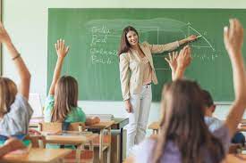 Scoala online vine la pachet cu mai multe probleme, atat pentru elevi si parinti, cat si pentru profesori. Cat CaÈ™tigÄƒ Un Profesor In Danemarca È™i Ce Alte È›Äƒri OferÄƒ Un Salariu Ridicat CarierÄƒ Profesii Eva Ro