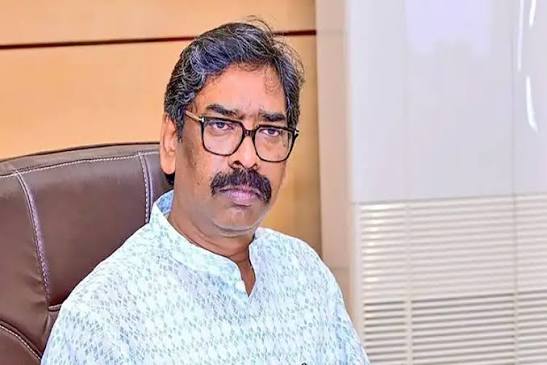 झारखंड के मुख्यमंत्री हेमंत सोरेन ने व्यस्त कार्यक्रम का हवाला देते हुए PMLA कोर्ट में पेशी से छूट मांगी