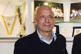 Every page goes through several hundred of perfecting techniques; Gianluca Vialli Il Tumore Di Cui Si E Ammalato E Tra I Piu Pericolosi