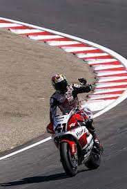 Noriyuki Haga On The Yamaha R7 Superbike This Was When He Was Racing In The World Superbike Series