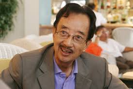 TS Alan Phan trả lời về bất động sản: Đừng níu kéo dây trợ sinh