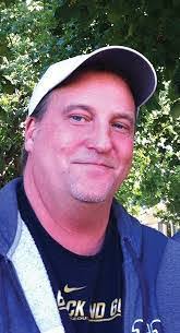 Benny Hager's Instagram, Twitter & Facebook