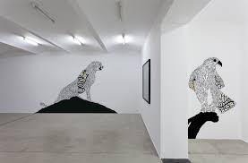 الرسم على جدران المكاتب الكيف