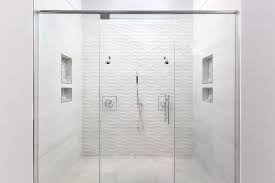Shower curtains & accessories (247)‎. Massive White Tile Shower For Two Minimalistisch Badezimmer Sacramento Von Kristen Elizabeth Design