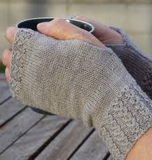 You need just over 50gms of yarn. Easy Mitts Knit Flat Knitting Patterns In The Loop Knitting