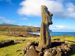 Since there are few flights here and accommodation options are limited, you'll want to plan your visit far in advance. Ahu Tongariki Must See Spots