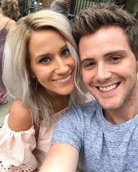 Kelsey Taylor Grimm (@thekelseygrimm) • Instagram photos and videos