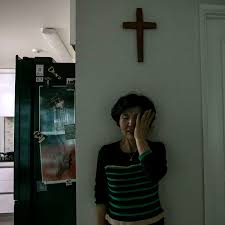 Statue in korea makes interesting choice in displaying jesus. Proselytizing Robots Inside South Korean Church At Outbreak S Center The New York Times