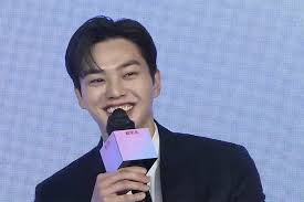 Like or reblog click on the source link below to be directed to #103 gif icons of south korean actor and model song kang ! Dnxmp7cfpmgtrm