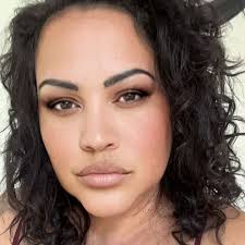 Exploring Puerto Rican Identity and Online Reactions