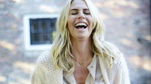 Ellemieke vermolen is een nederlands fotomodel, actrice en presentatrice die bekend is geworden door haar rol als bo donkers in de televisieserie goudkust en is getrpouwd met sergio herman. Recept Avocadosoep Met Komkommer Van Ellemieke Vermolen