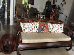 35+ latest style pakistani sofa set design 2019 in pakistan. Chinese Design Made In Pakistan Sofa Set Furniture Sofas On Carousell
