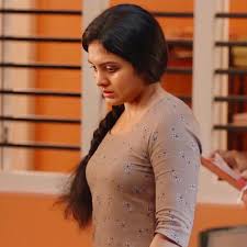 Munakkel mursis state television award for star of youth new face. Gayathri Arun Biography
