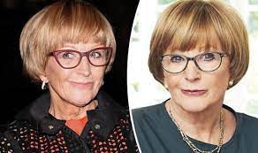 Anne josephine robinson (born 26 september 1944) is an english television presenter and journalist. Anne Robinson 73 Admits Sex Is Great And Is More Interesting Now Celebrity News Showbiz Tv Express Co Uk
