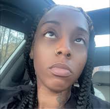 You know you relate to me, cause we come from the same slums🎵 Artist :  Krazy Obilla Song: MIDDLE MAN 🎥:Kendall KP Produced by: Jay Starks  @highlight COMING SOON‼️