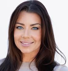 Bailey Heesch's Instagram, Twitter & Facebook