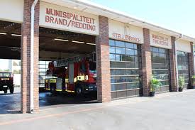 Stellenbosch (founded in 1679) is about 50 km east of cape town and is the second oldest town in south africa. ð—¦ð˜ð—²ð—¹ð—¹ð—²ð—»ð—¯ð—¼ð˜€ð—°ð—µ Maskup On Twitter Stellenbosch Fire Rescue Services 021 808 8888 021 808 8890 24 Hours