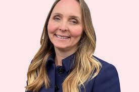 Rosalyn Springer's Instagram, Twitter & Facebook