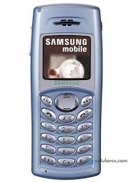 Comparar Motorola E1060 y Samsung C110 ...