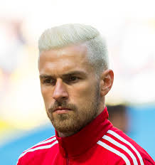 The bayern munich defender, 28, surprised fans when he walked out against rb leipzig this week with a blond barnet. Champions Du Monde 2016 In Review Blonde Footballers