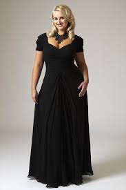 Hi Divas Being Overweight Is A Struggle For Many Women Especially When It Comes To Fashio Evening Dresses Plus Size Bridesmaid Dresses Plus Size Plus Dresses