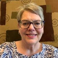 Cindy Moe's Instagram, Twitter & Facebook