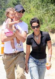 Halle Berry Child Support Female Breadwinners Can T Have It Both Ways Time