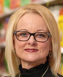 Jennifer Dilts's Instagram, Twitter & Facebook