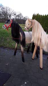 Wer eine schnelle und leichte lösung haben möchte, kann dies gerne machen. Pin Von Holz Tier Mit Auf Holzpferd Holzpferd Selber Bauen Holzpferd Pferd