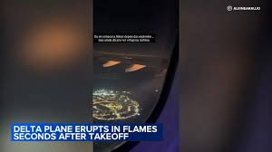 United Airlines Flight Diverts to Mexico Following Mechanical Issue