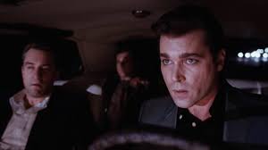 Goodfellas (comercializada como uno de los nuestros en españa y buenos muchachos en hispanoamérica) es una película estadounidense de drama criminal basada en un hecho real de 1990 dirigida por martin scorsese. Buenos Muchachos Datos Curiosos De La Pelicula De Martin Scorsese