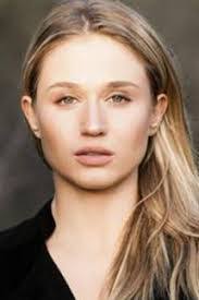 Ania Spiering's Instagram, Twitter & Facebook